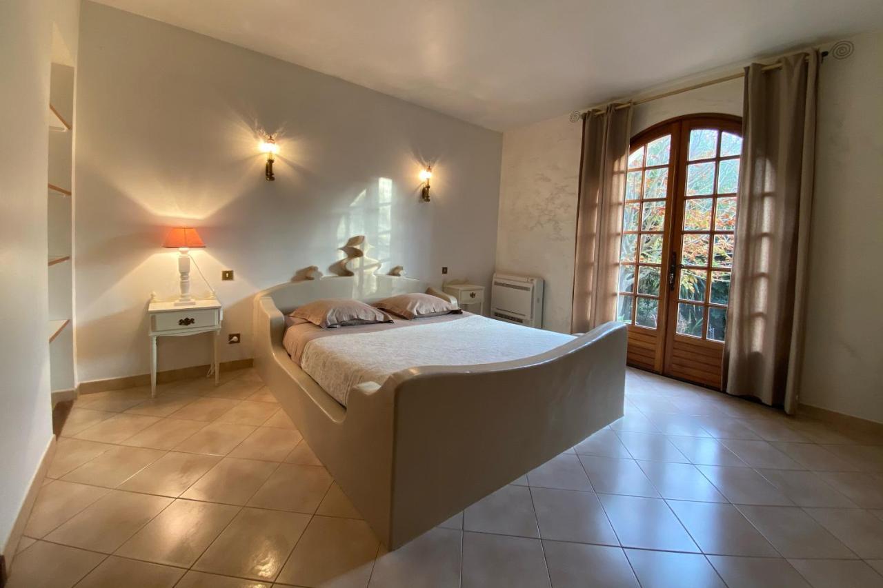 Villa Roka Six-Fours-les-Plages Extérieur photo