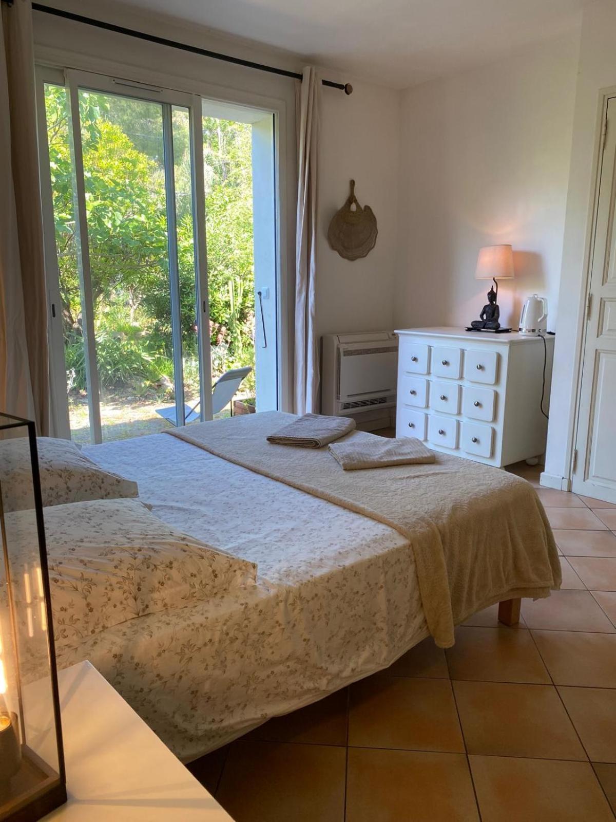 Villa Roka Six-Fours-les-Plages Extérieur photo